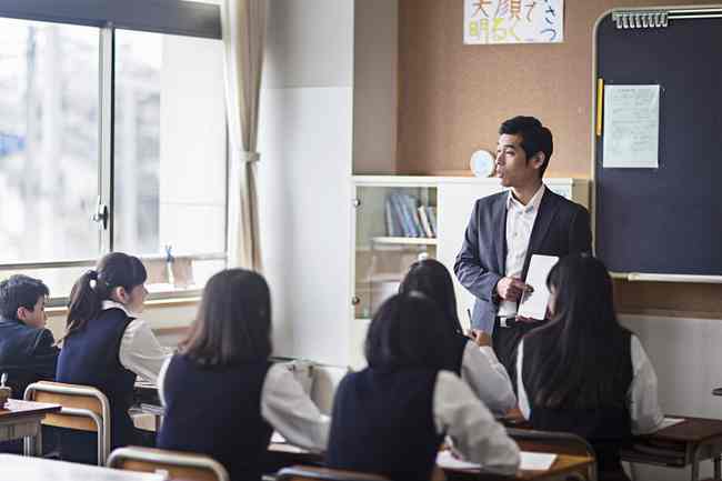 小学生频繁换老师：家长认为不利于孩子学习，学生无动于衷不着急  小学生 换老师 班主任 培优班 三角关系 第2张
