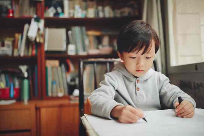 教辅材料的买与不买、做与不做及学生教育教学中相关的学习意义  开学第一课 神兽归笼 教辅资料 学习方法 学习态度 第3张